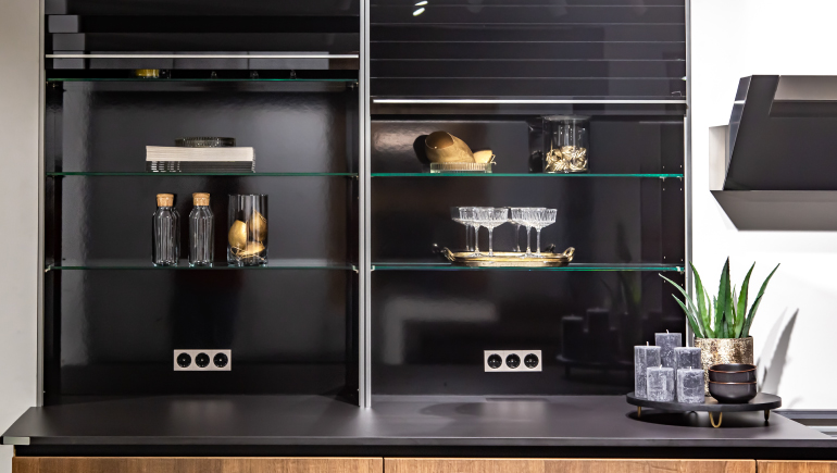 Crockery Unit